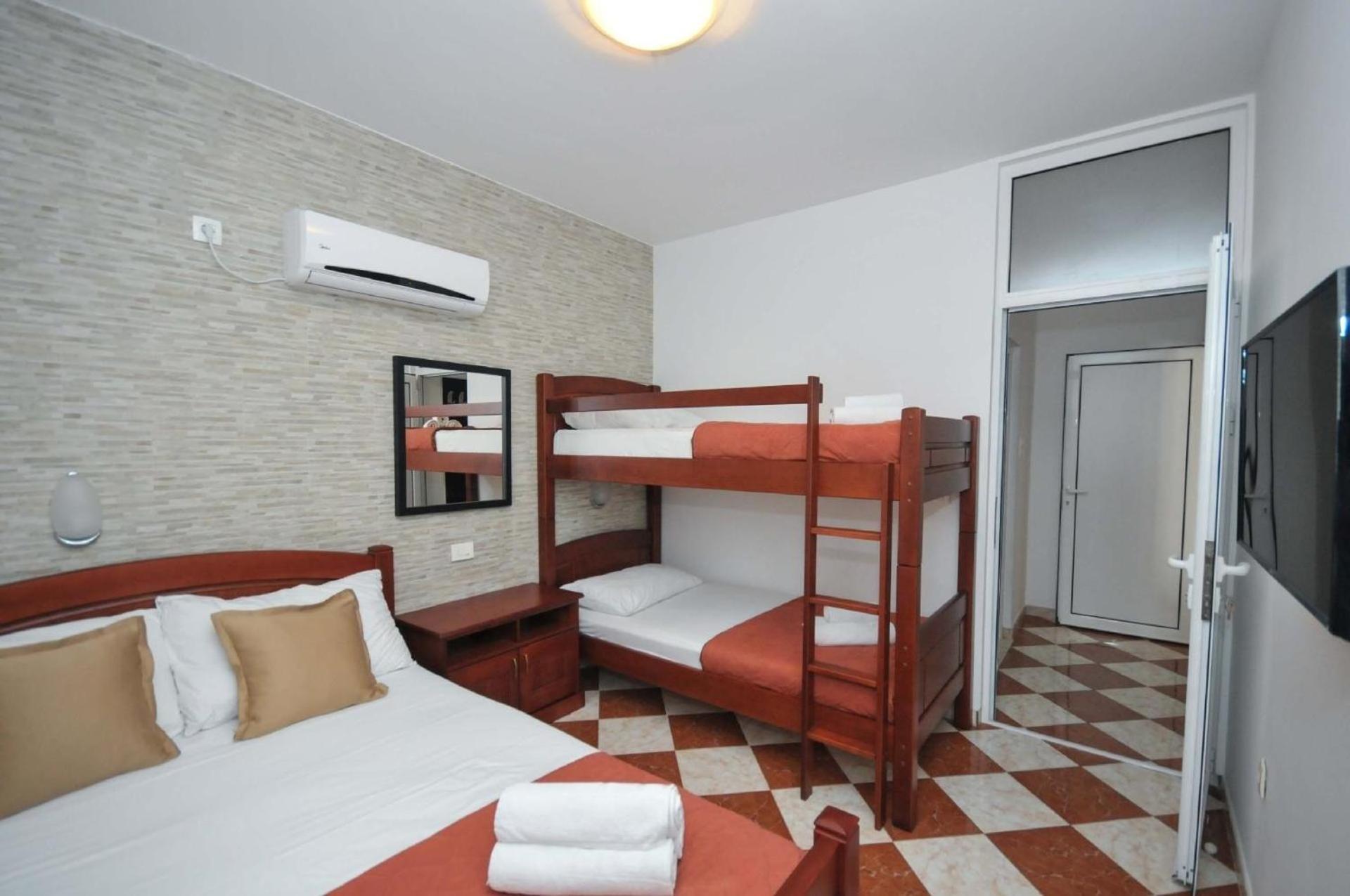 Ferienwohnung Fuer 4 Personen Ca 55 M In Budva, Adriakueste Montenegro Kueste Um Budva Eksteriør billede